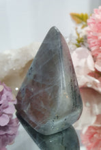 Load image into Gallery viewer, Labradorite Freeform Crystal Carving 

Inspires Transformation and Inner Strength

Lovely Labradorite freeform Crystal Carving stone. 
