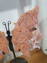 Load image into Gallery viewer, Pink Agate Butterfly Wings Crystal Carving on Stand.

Inspires Strength and Self Confidence

Beautiful Pink Agate Stone Butterfly Wings Crystal Carving on stand.    
