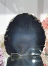 Load image into Gallery viewer, Agate Geode Polished Crystal Stone

SOOTHES AND GROUNDS

Beautiful polished Amage Geode Crystal .     
