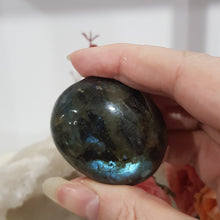 Load image into Gallery viewer, labradorite palm stone
