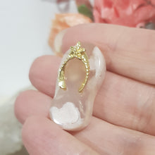 Load image into Gallery viewer, Thong Flip Flop Flower Agate Crystal Carving Stone 30mm 6
