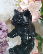 Load image into Gallery viewer, Black Obsidian Stalking Cat Animal Crystal Carving Stone

Inspires Protection and balance
