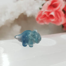 Load image into Gallery viewer, Mini Collectables crystal carving AXOLOTL fluorite 18mm 703

