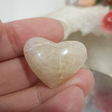 Load image into Gallery viewer, Puffy Heart Moonstone Crystal Carving Stone 30mm 2 SMALL FLASH
