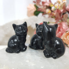 Load image into Gallery viewer, cat obsidian crystal carving
