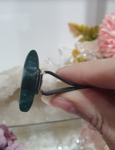 Load image into Gallery viewer, Star Car Clip Moss Agate Stone Crystal Carving Stone

Inspires Joy and Grounding

Lovely Star Moss Agate Crystal Car Clip.  Decorative Clip for Car Vent. 
