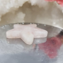 Load image into Gallery viewer, Star crystal Rose Quartz stone carving 38mm 5
