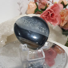 Load image into Gallery viewer, Heart Black Agate Crystal Carving on Stand Stone 40mm 4
