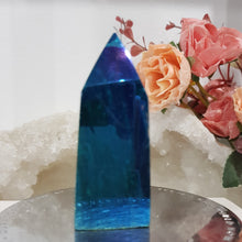 Load image into Gallery viewer, Blue-Titanium-Aura-Sphalerite-Crystal-Tower
