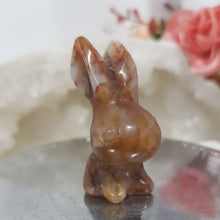 Load image into Gallery viewer, BUNNY RABBIT Fire Quartz Crystal Carving Stone 40mm 1
