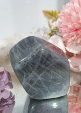 Load image into Gallery viewer, Labradorite Freeform Crystal Carving 1

Inspires Transformation and Inner Strength

Lovely Labradorite freeform Crystal Carving stone. 
