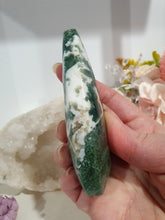 Load image into Gallery viewer, Moss Agate Flame Tower Crystal Carving Stone

INSPIRES GROUNDING AND CONNECTION TO EARTH

Lovely Moss Agate Flame Crystal Carving Stone. 
