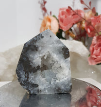 Load image into Gallery viewer, Geode-Agate-Crystal-Tower-Stone-Moonlight-Crystals-Australia
