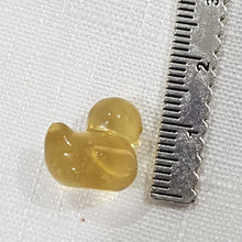 Load image into Gallery viewer, Mini Collectables crystal carving DUCK yellow fluorite 60
