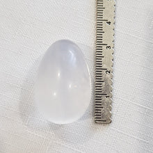 Load image into Gallery viewer, Egg Quartz crystal Carving stone 30mm 2
