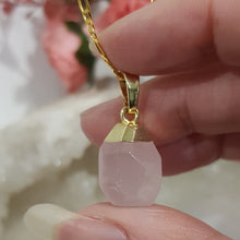 Load image into Gallery viewer, Rose Quartz crystal gold electroformed pendant  25mm (chain NOT included)  P76
