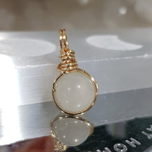 Load image into Gallery viewer, Moonstone crystal bead pendant gold wire wrapped 20mm (chain NOT included) P141
