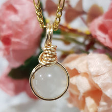 Load image into Gallery viewer, Moonstone crystal bead pendant gold wire wrapped 20mm (chain NOT included) P141
