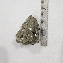 Load image into Gallery viewer, Pyrite Crystal Cluster raw 30mm 4
